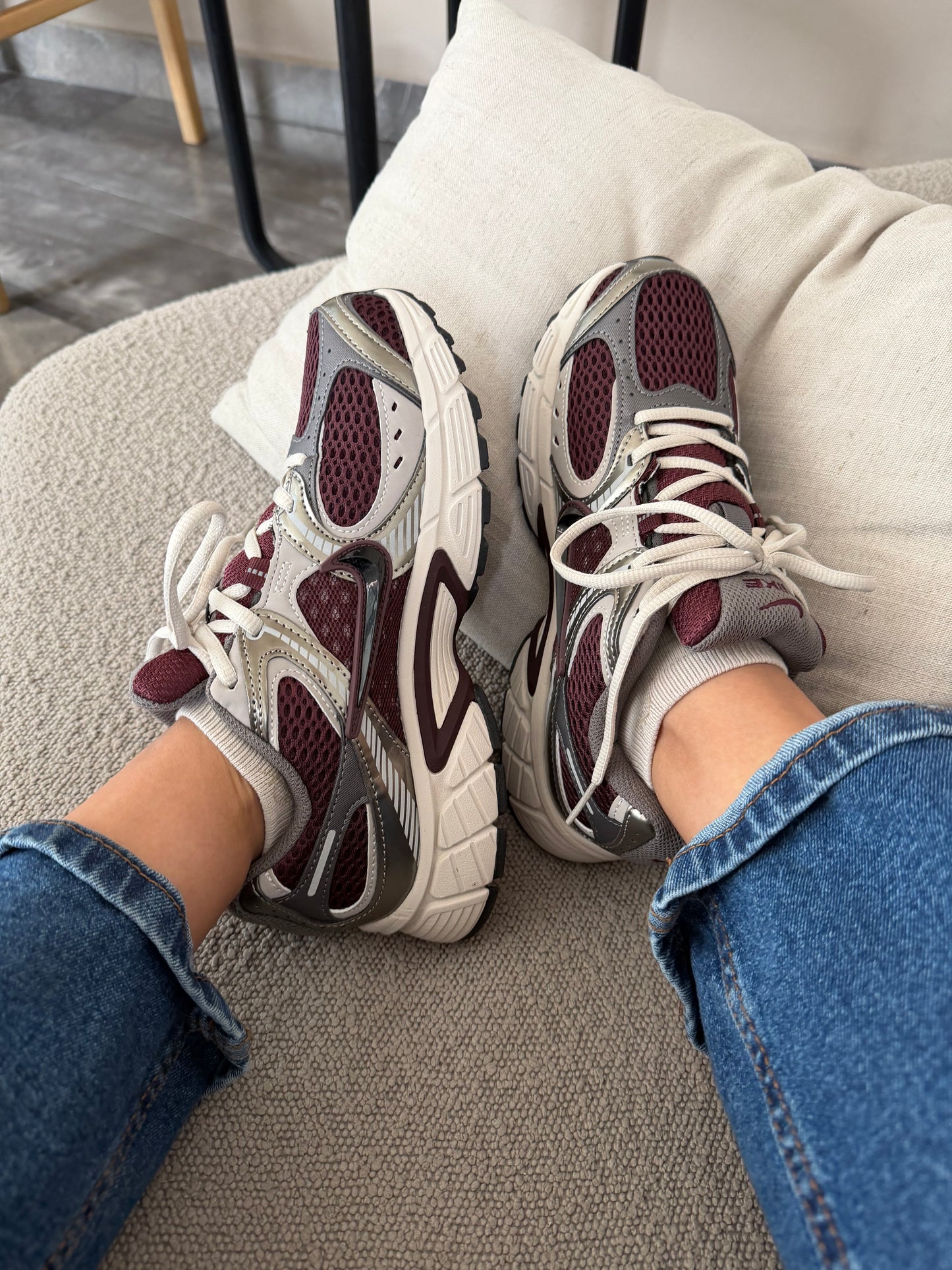 Nike VR Cherry