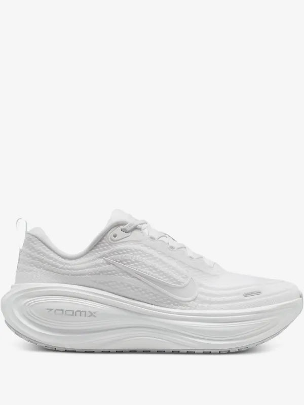 Nike Vomero All White