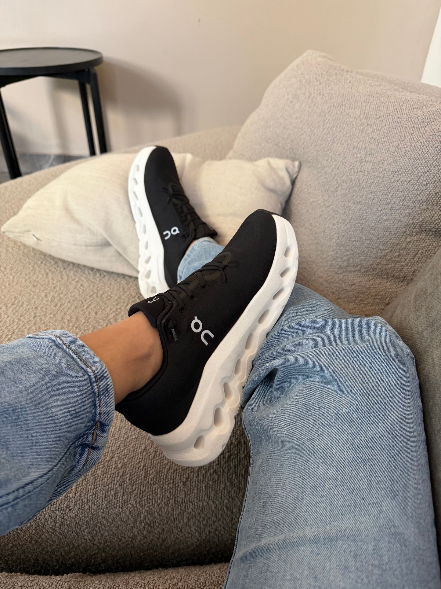 On Cloud till medium black