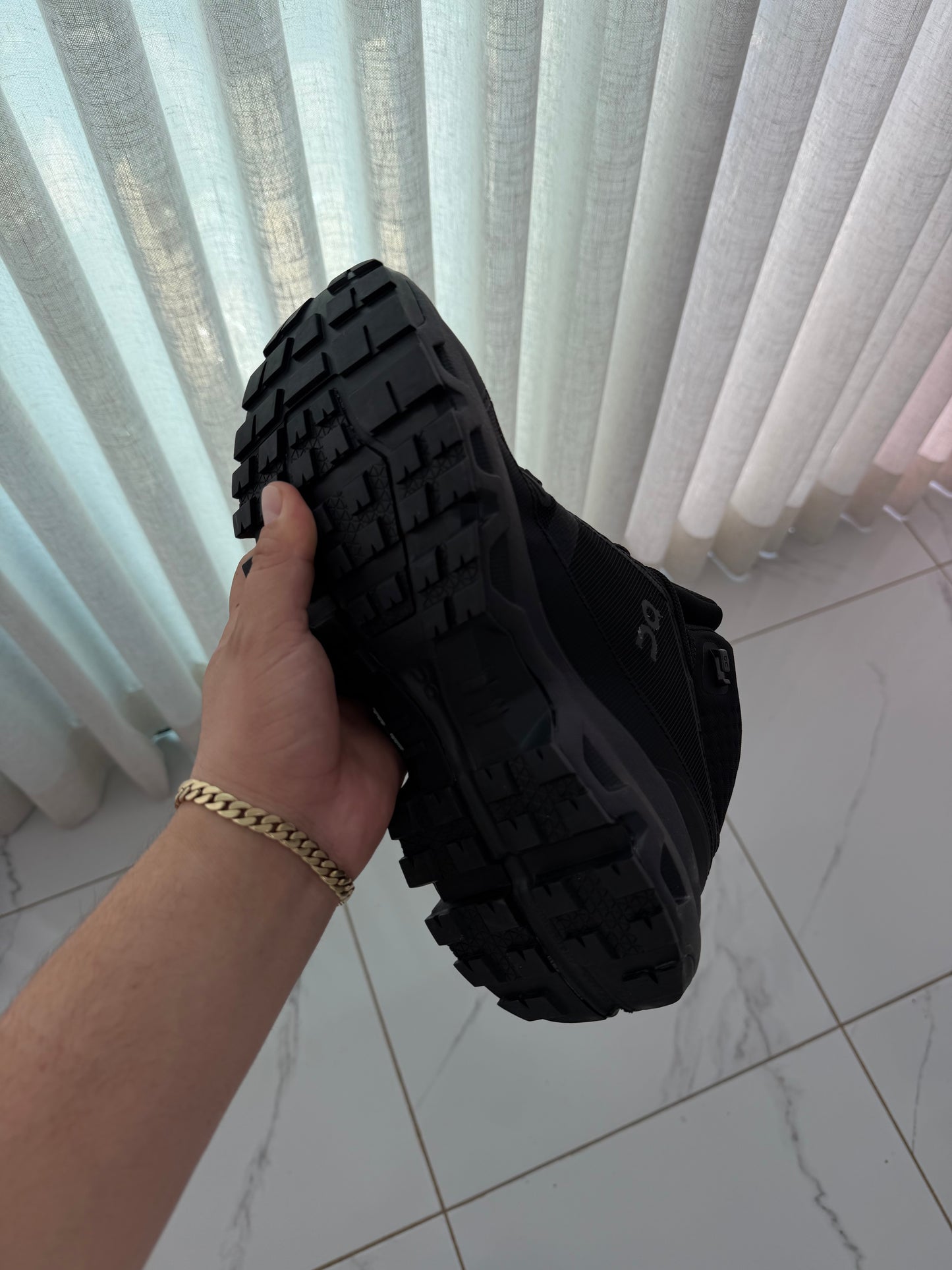 Bota on cloud Negra Waterproof