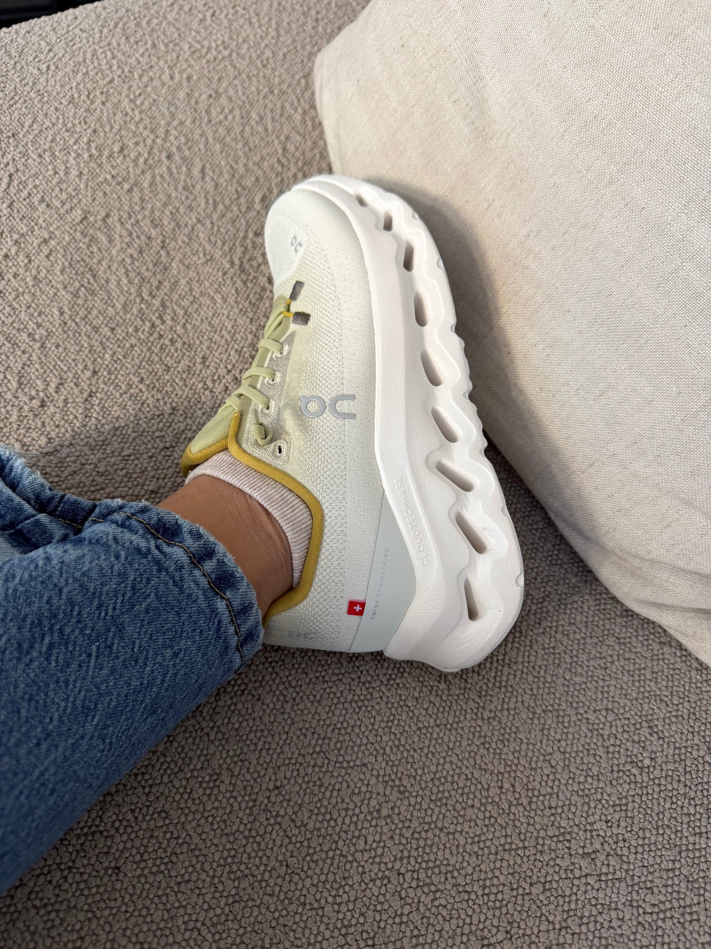 ON CLOUDTILL VERDE