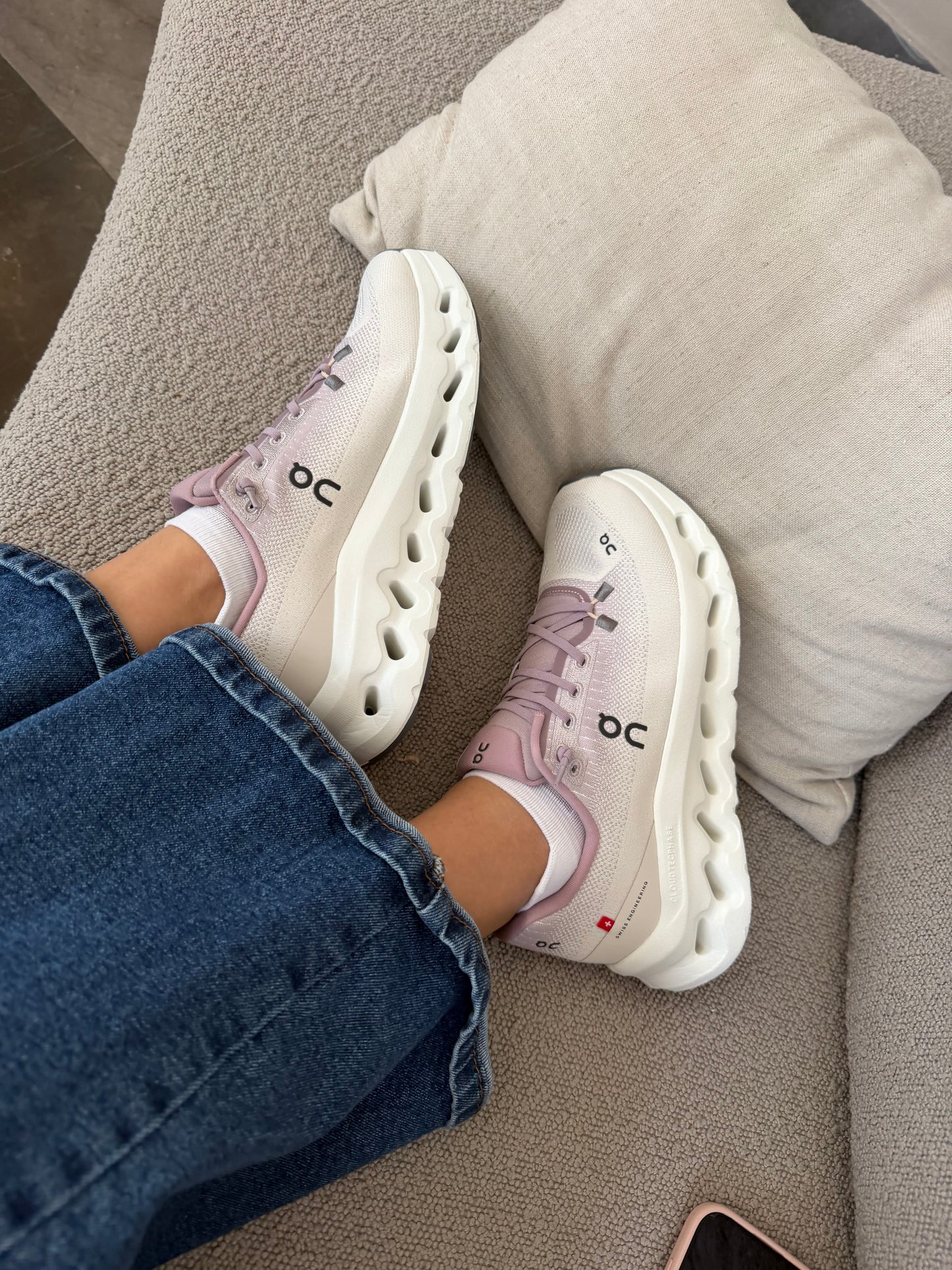 On Cloudtill Cinder Pink