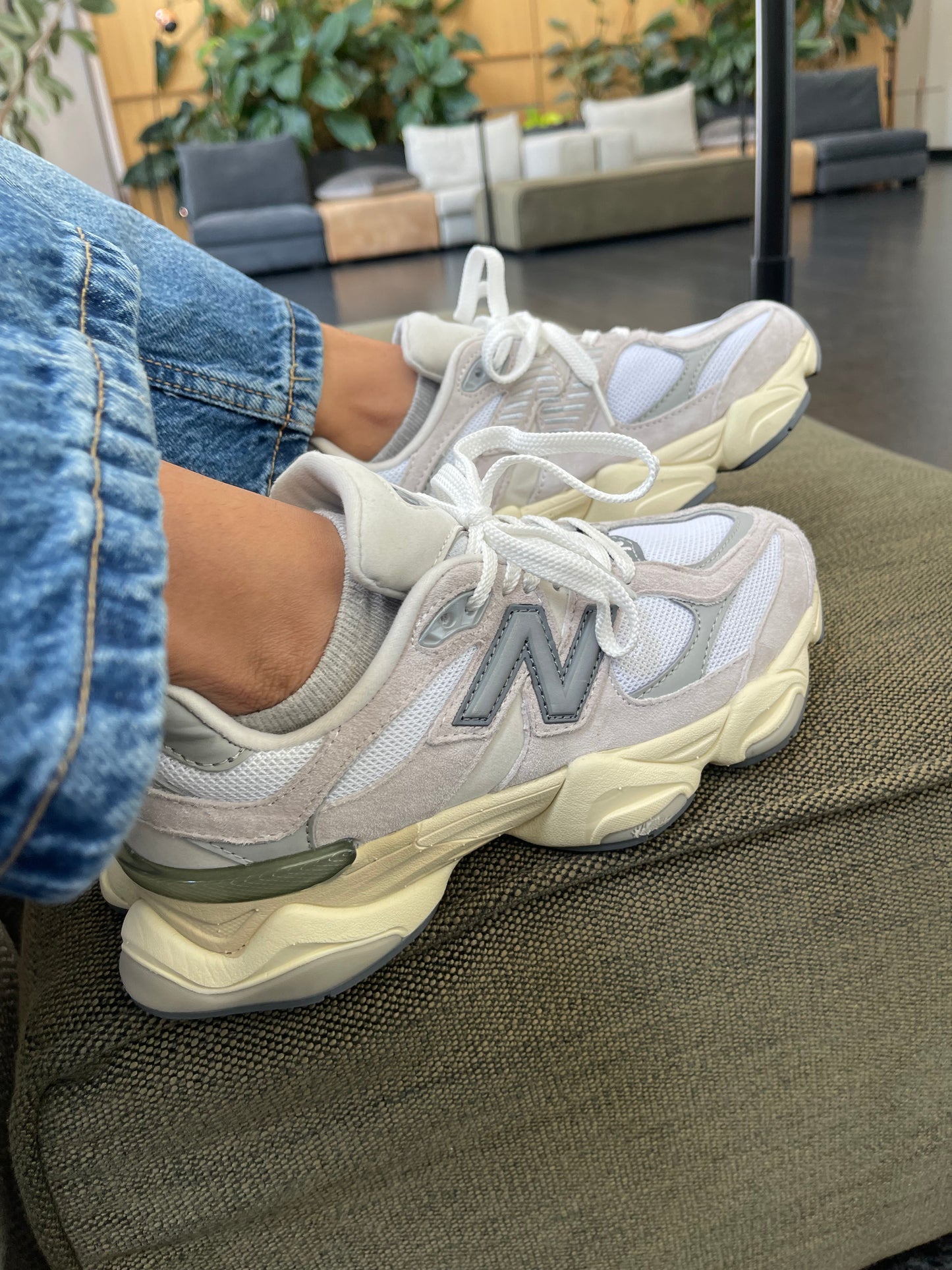 New Balance 9060 en gris