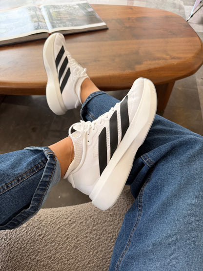 Adi Zero clásico