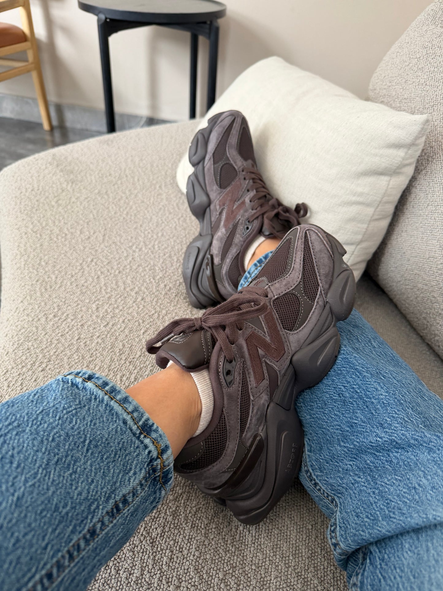 Nb 9060 chocolate