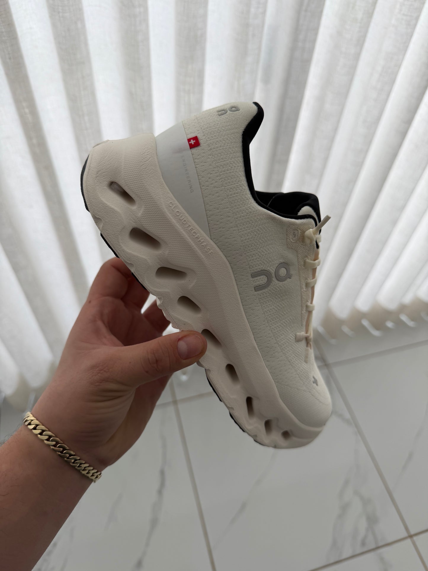 On till white