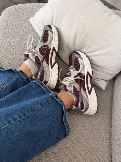 Nike VR Cherry