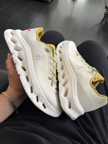 ON CLOUDTILL VERDE