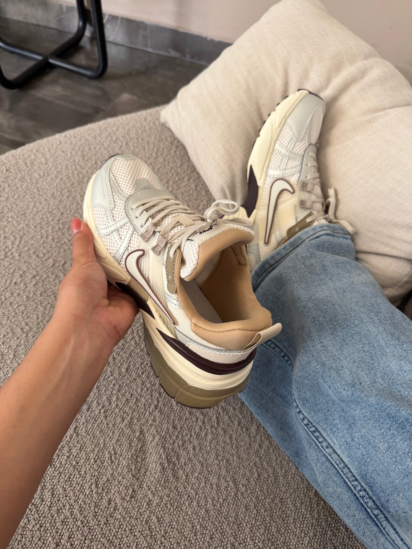 Nike VR beige