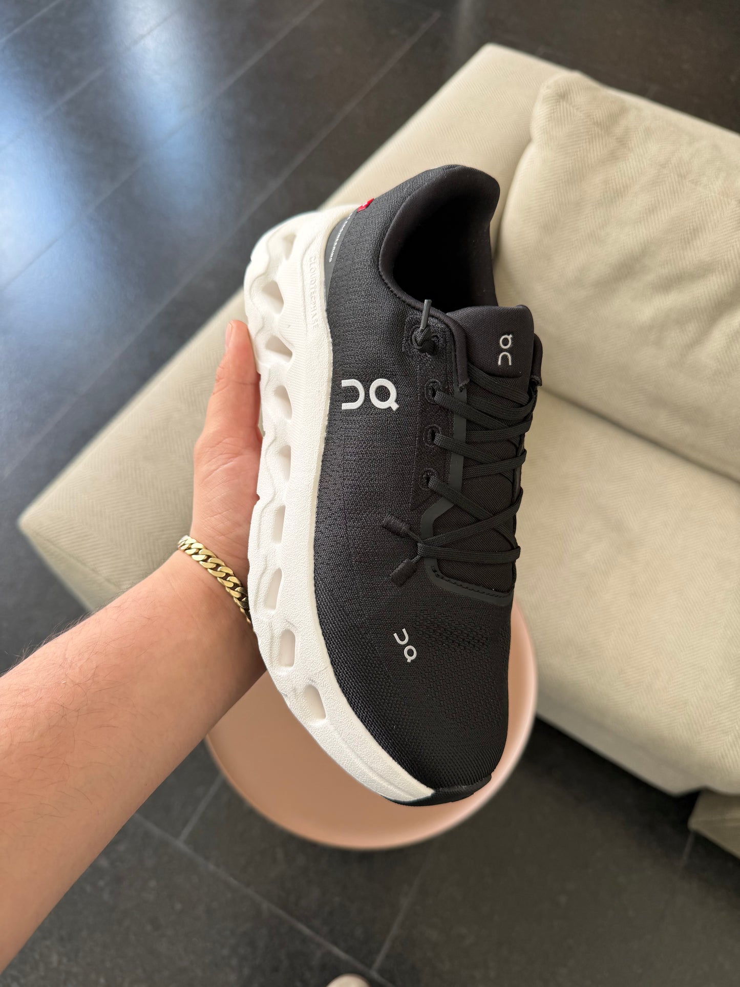 On Cloud till medium black