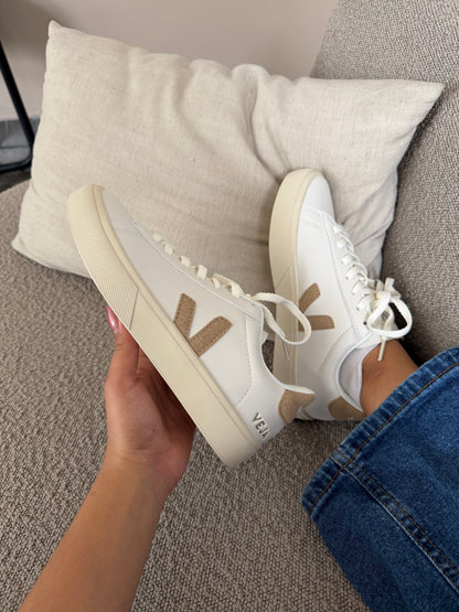 Veja beige