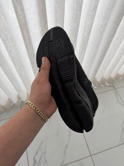 On cloud nova 2 negro