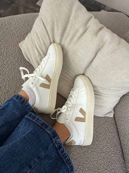 Veja beige