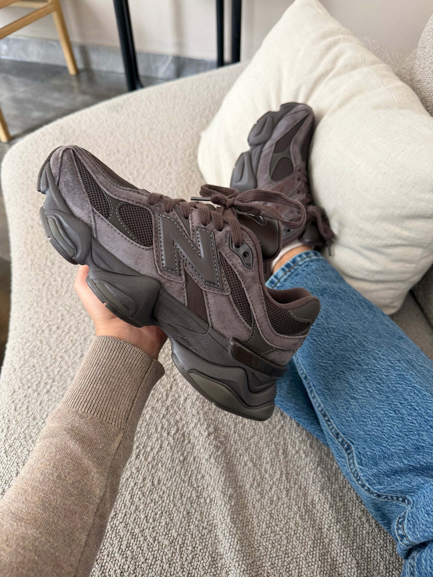 Nb 9060 chocolate
