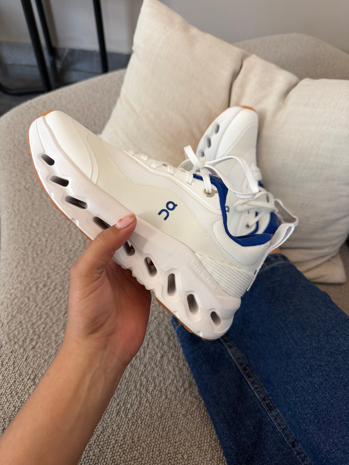 On loewe azul