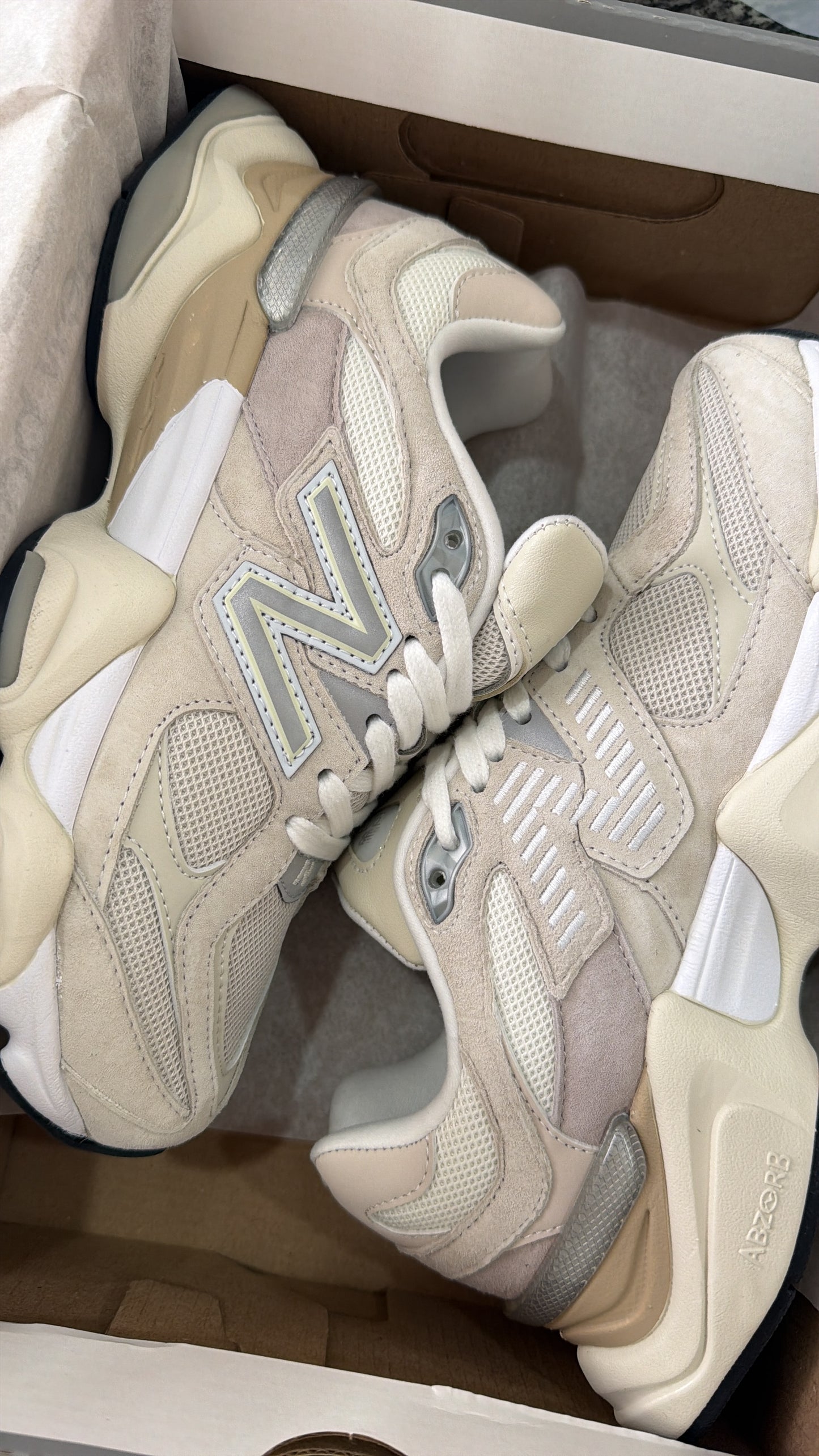 New Balance 9060 sea Salt