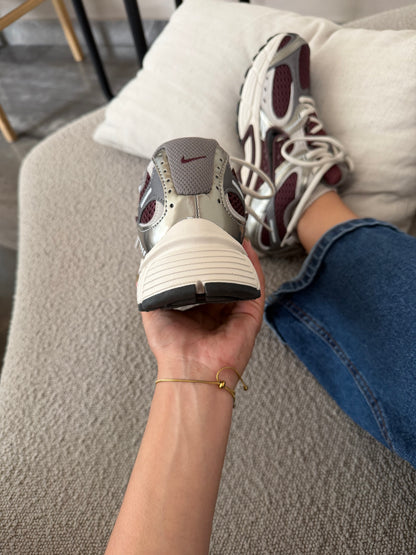 Nike VR Cherry