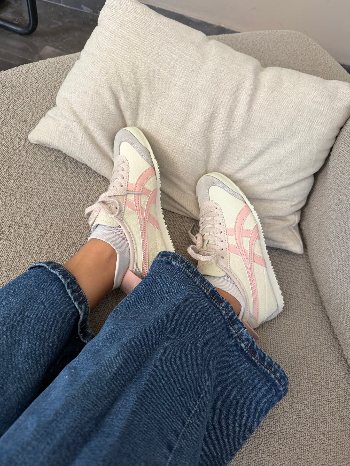Onitzuka Pink
