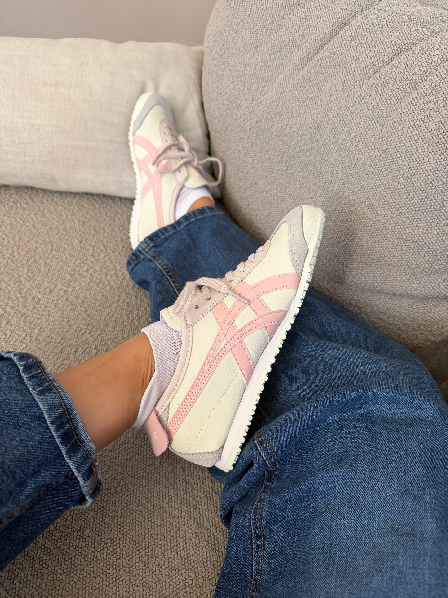 Onitzuka Pink