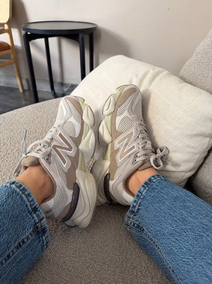 Nb 9060 Brown cloud