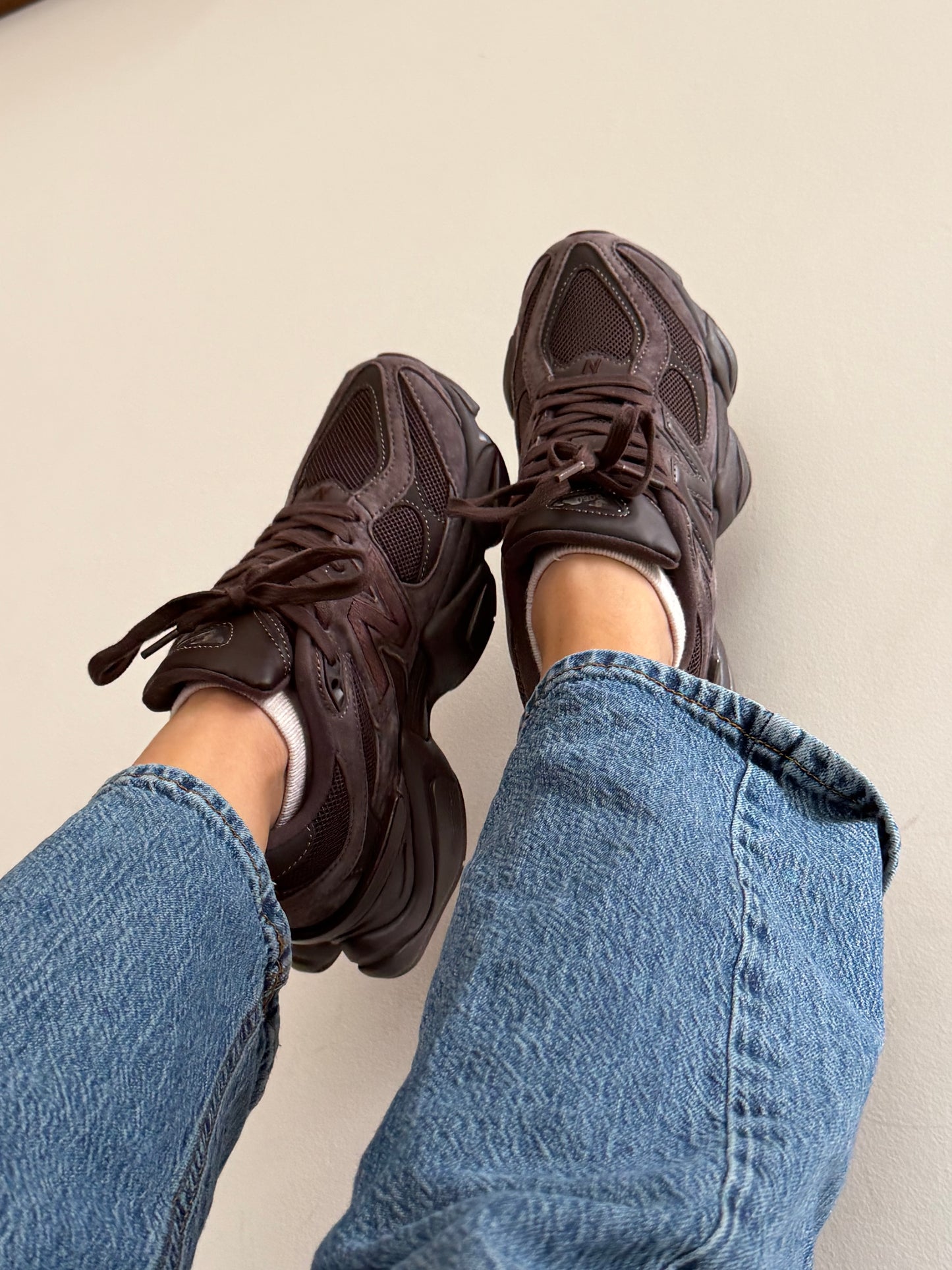 Nb 9060 chocolate