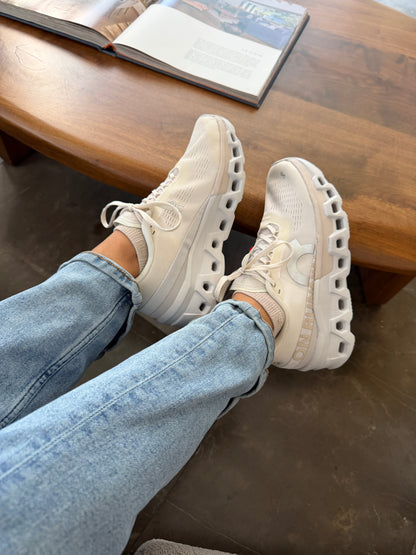 On cloud Monster Beige