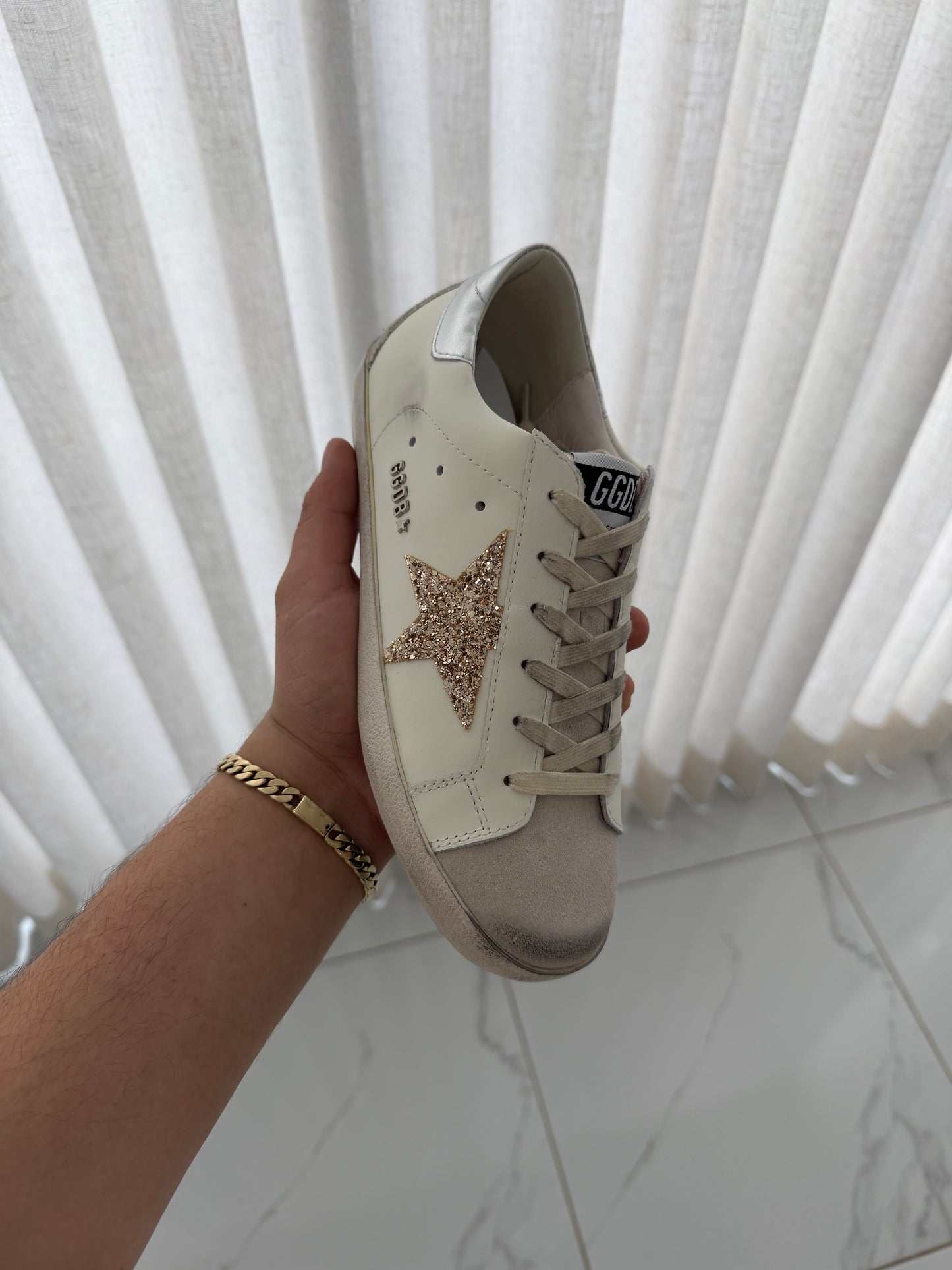 Golden Goose dorado