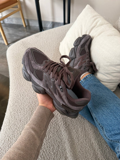 Nb 9060 chocolate