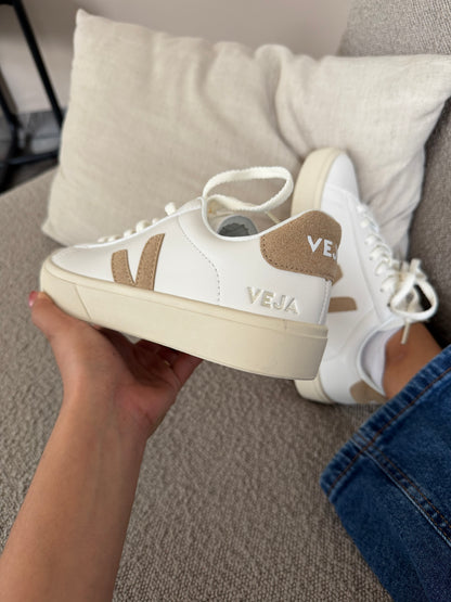 Veja beige