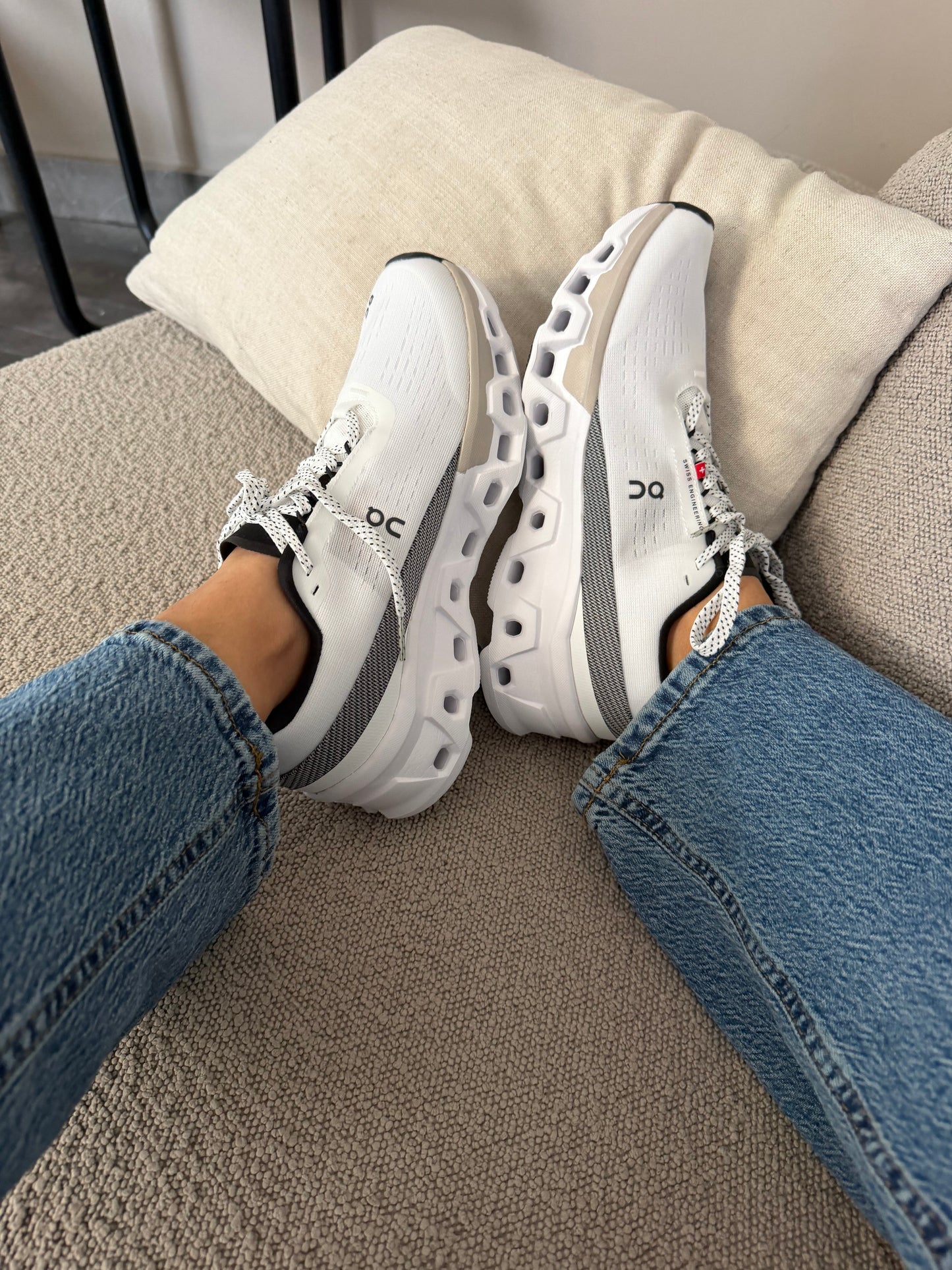 On Monster white grey