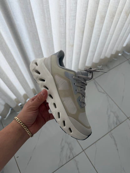 On Cloudtill Remix Gris
