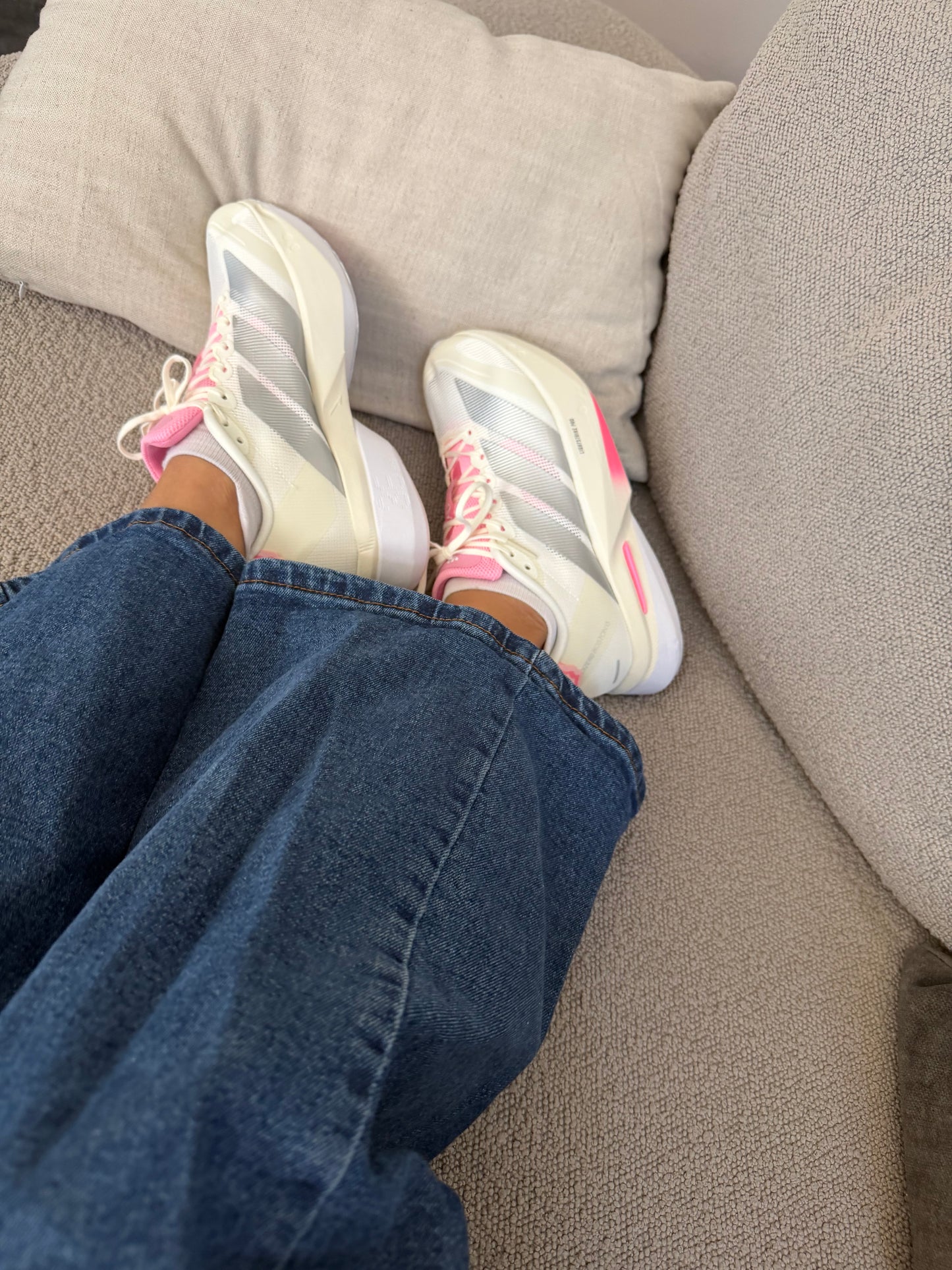 Adi Zero Pink