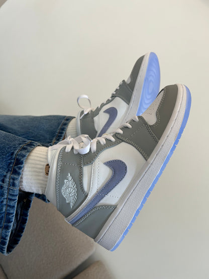 Jordan Wolf grey