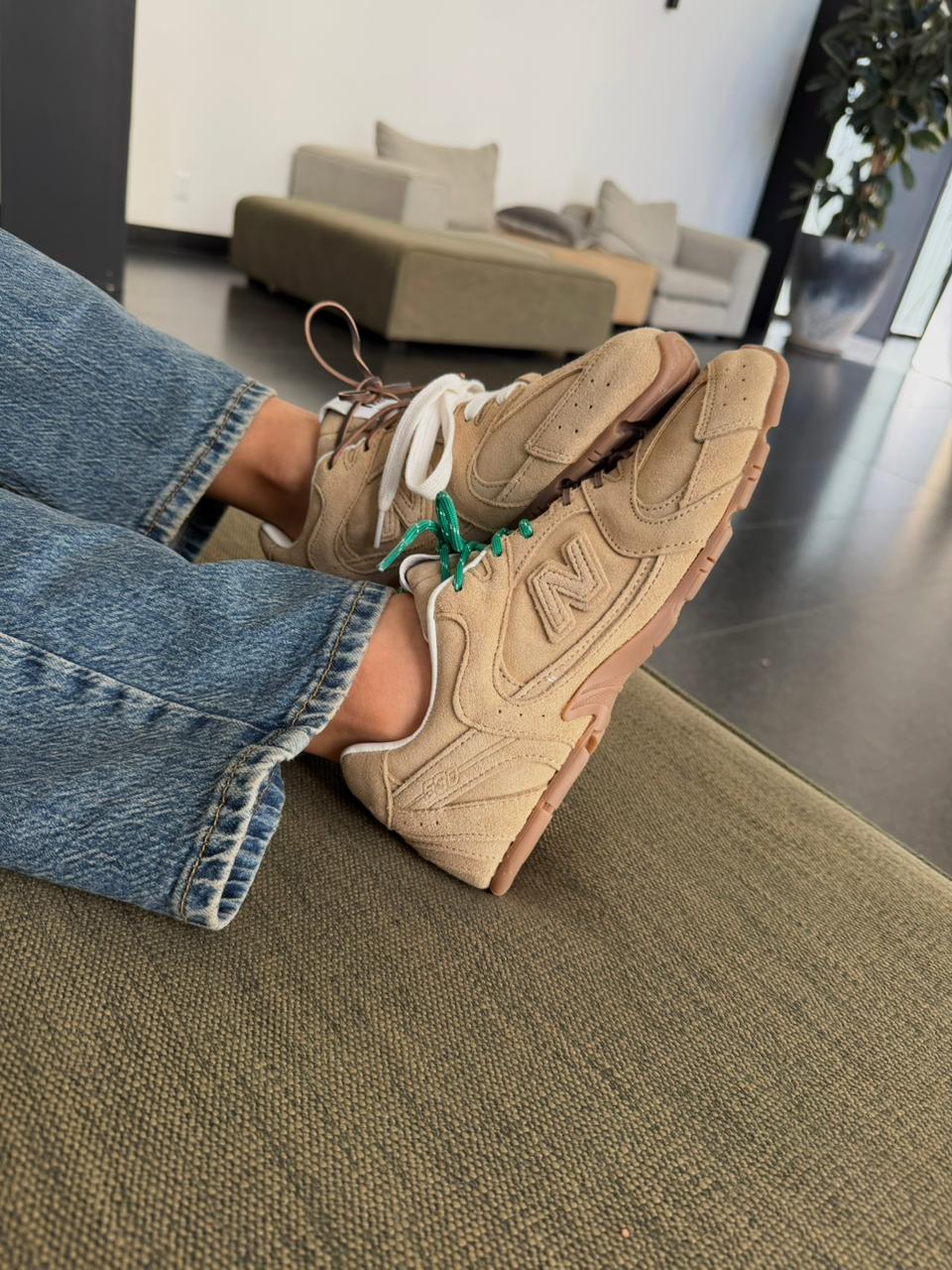NB MIU MIU