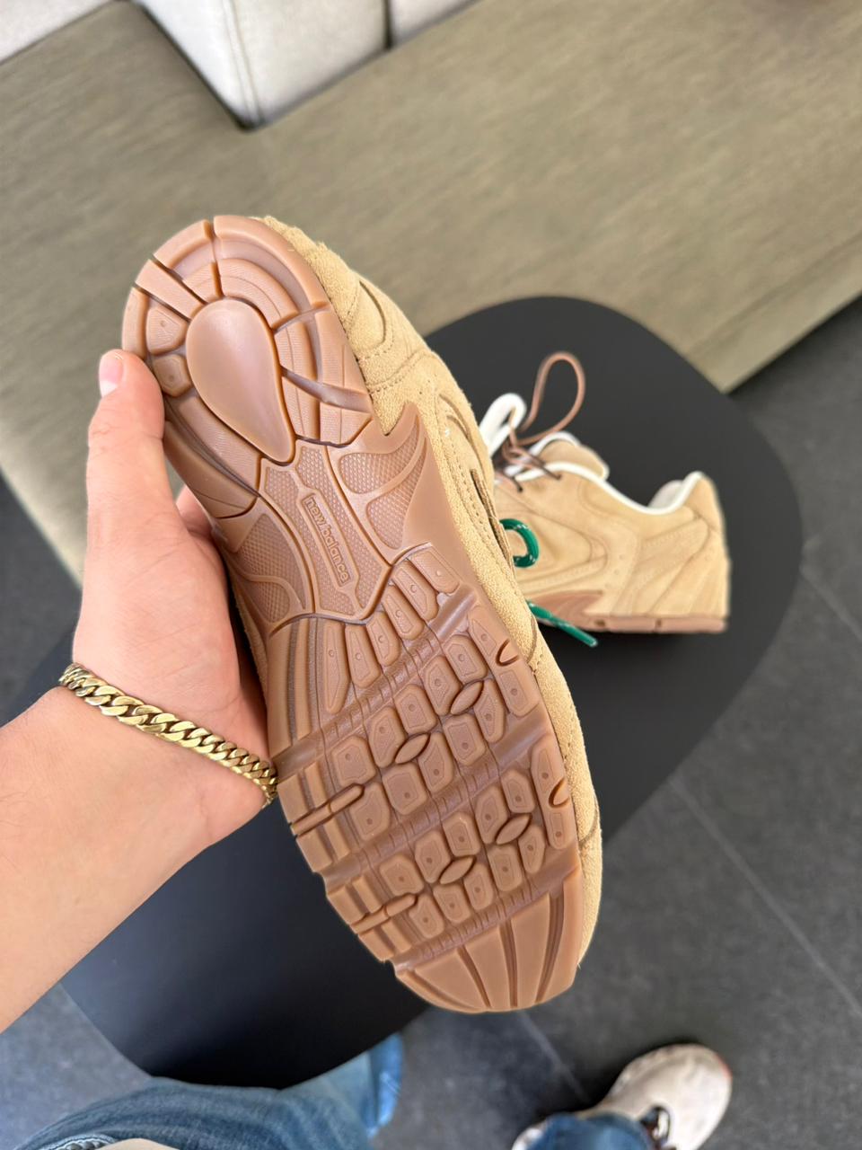 NB MIU MIU