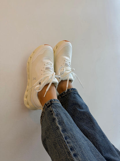 On cloud Iowe beige