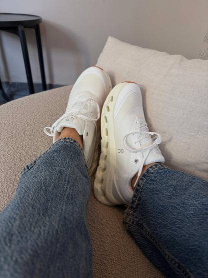 On cloud Iowe beige