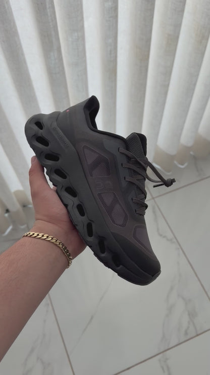 On Cloudtill Remix Negro