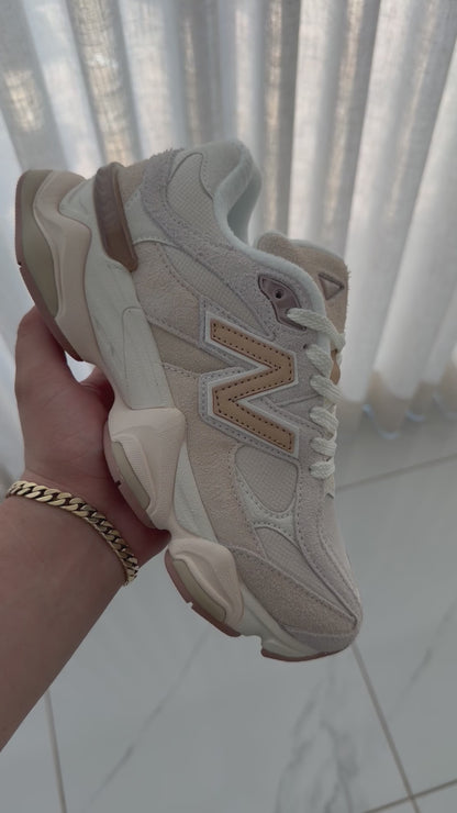 New Balance 9060 Quartz Beige