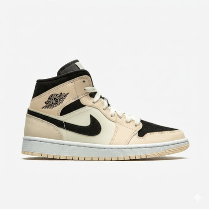 Nike Jordan High en beige